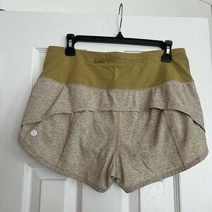 Lululemon Speed Up High-Rise Lined Short
2.5"